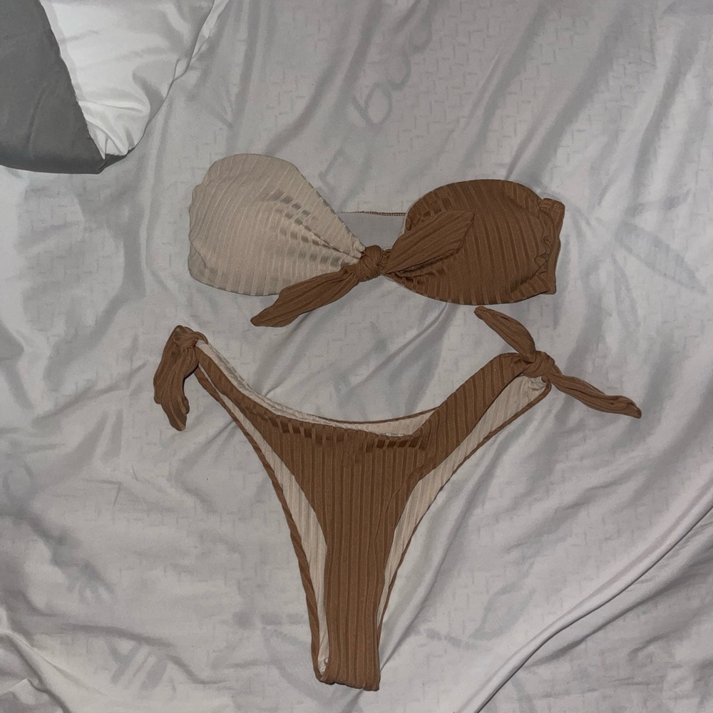 Two-Tone Ribbed Bikini Set